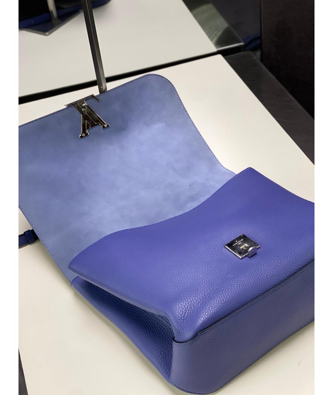 LOUIS VUITTON Голубая кожаная сумка через плечо, фото 6