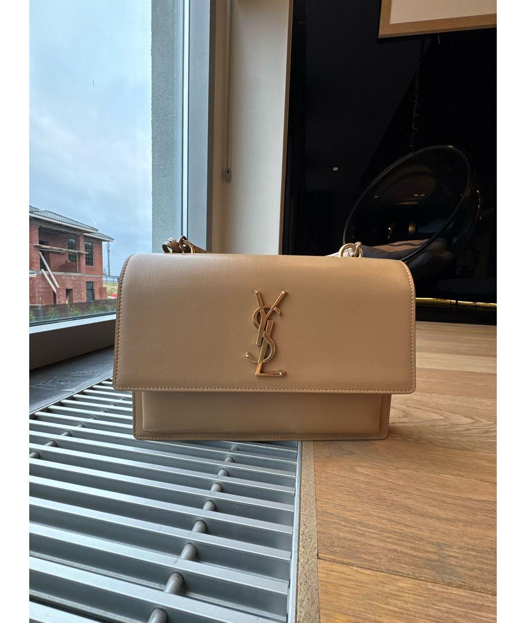 SAINT LAURENT Бежевая кожаная сумка через плечо, фото 9