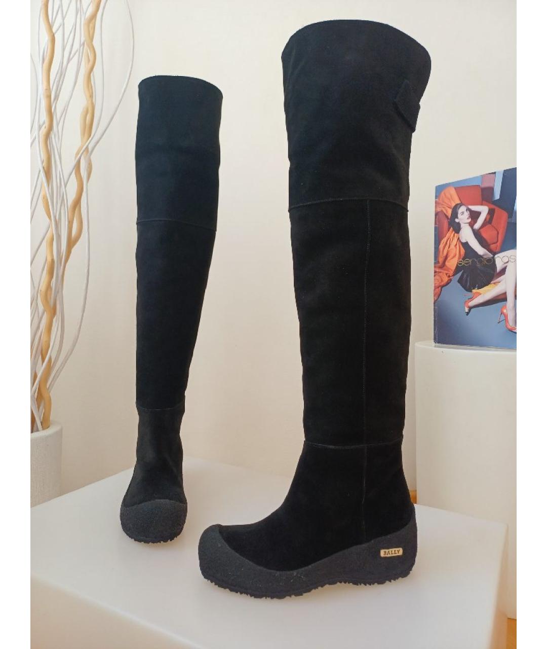 BALLY Черные замшевые ботфорты, фото 3