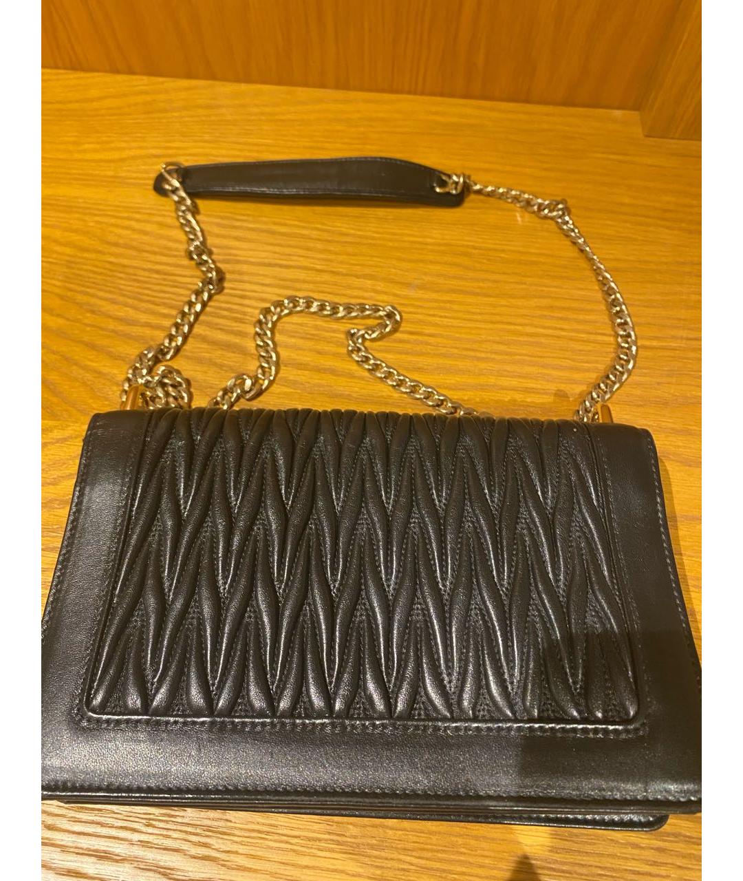 MIU MIU Черная кожаная сумка через плечо, фото 2