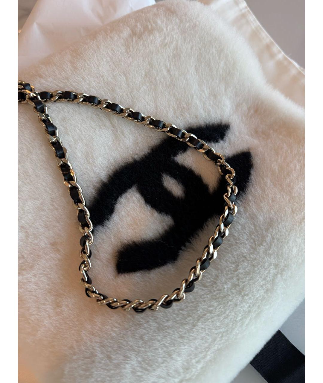 CHANEL Белые синтетические варежки, фото 3