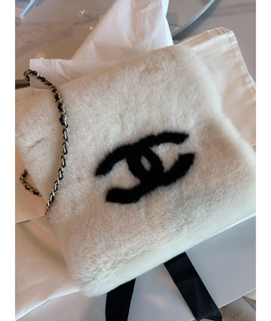 CHANEL Белые синтетические варежки, фото 2