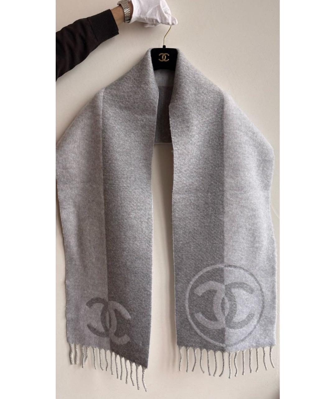 CHANEL Серый шарф, фото 4