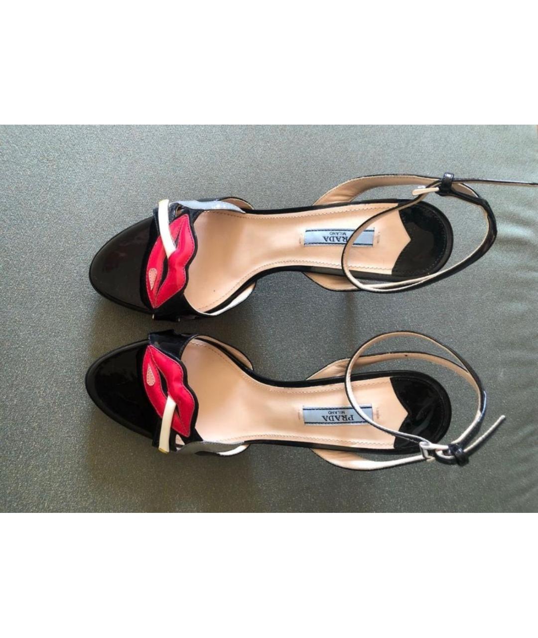 PRADA Мульти босоножки из лакированной кожи, фото 3