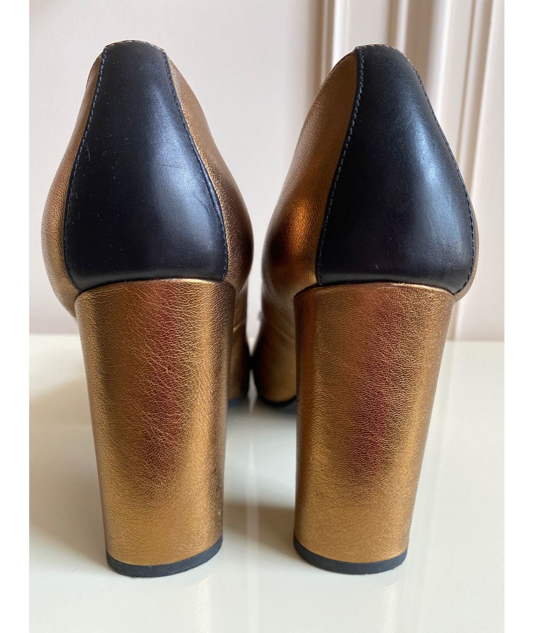 MARC BY MARC JACOBS Золотые кожаные туфли, фото 4