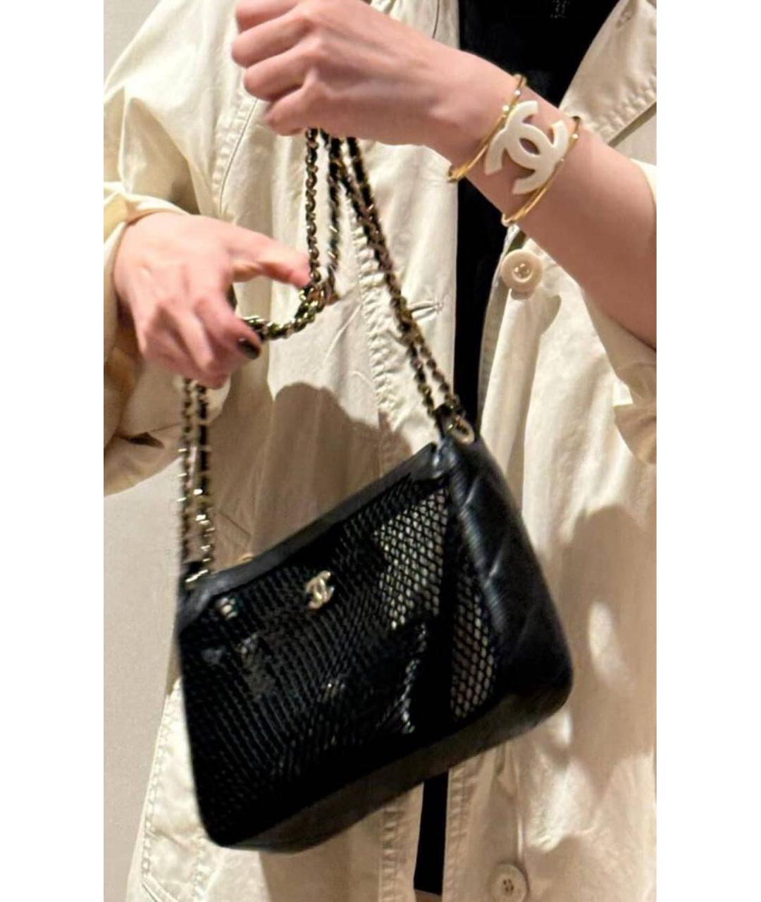 CHANEL Черная кожаная сумка через плечо, фото 2