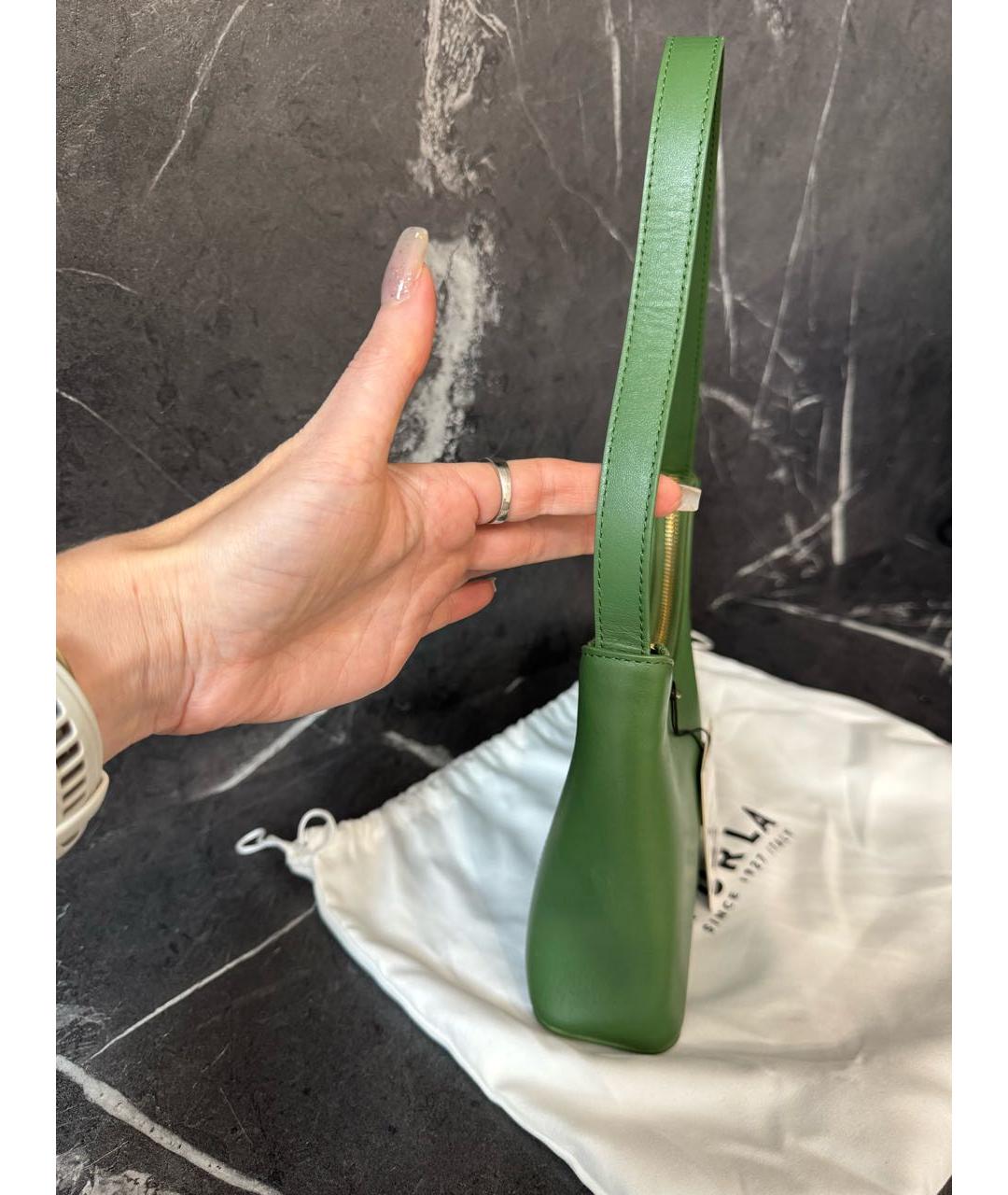 FURLA Зеленая кожаная сумка через плечо, фото 2