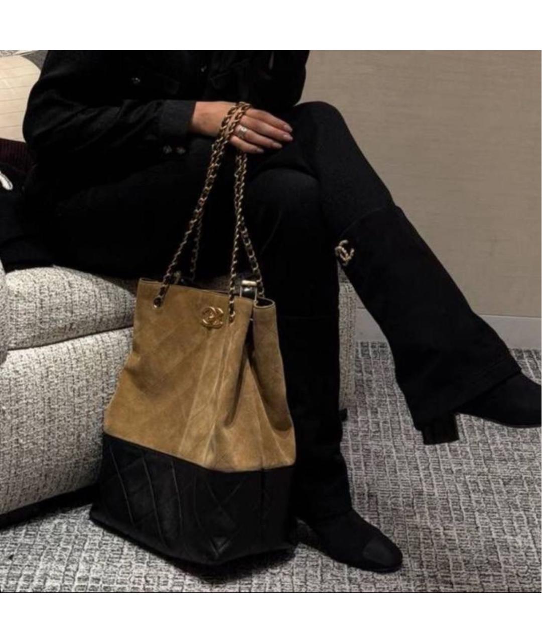 CHANEL Бежевая замшевая сумка тоут, фото 3