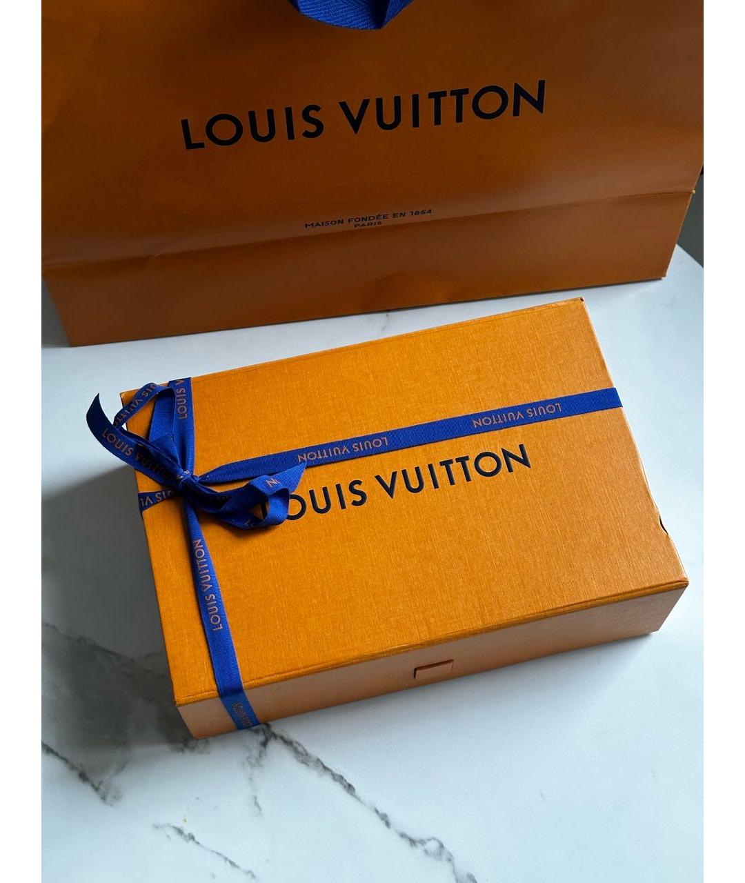 LOUIS VUITTON Книга, фото 8