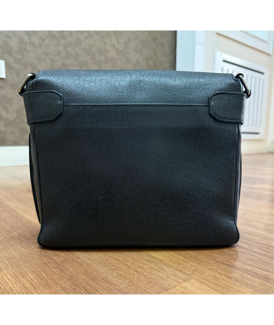 LOUIS VUITTON Черная кожаная сумка на плечо, фото 3