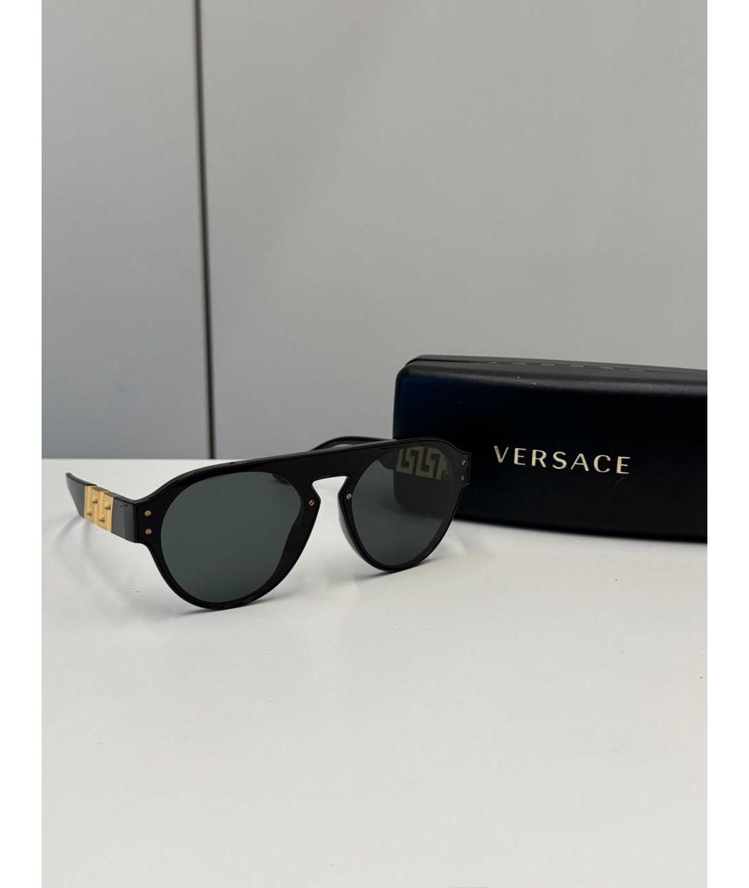VERSACE Черные пластиковые солнцезащитные очки, фото 4