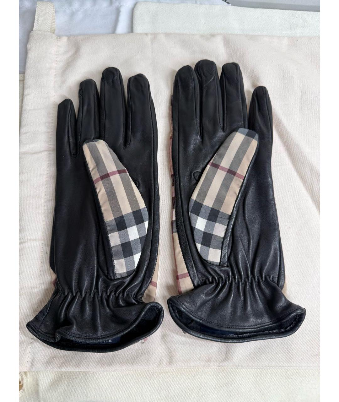 BURBERRY Бежевые кожаные перчатки, фото 2