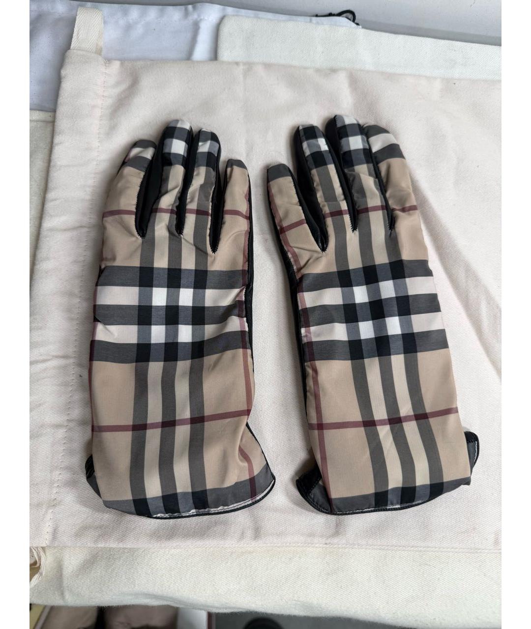 BURBERRY Бежевые кожаные перчатки, фото 4