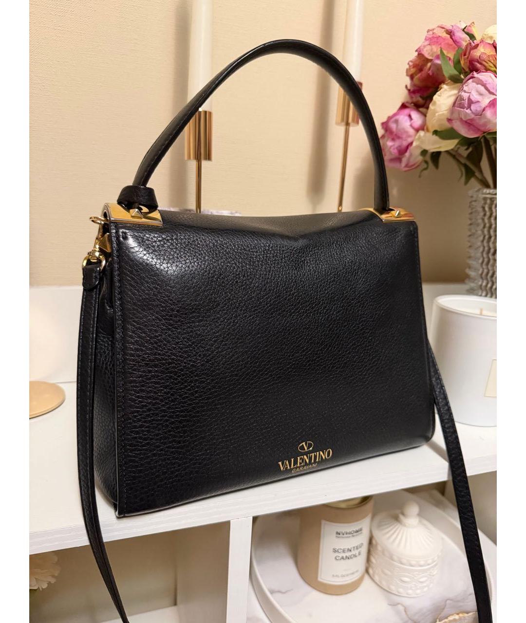 VALENTINO Черная кожаная сумка с короткими ручками, фото 4