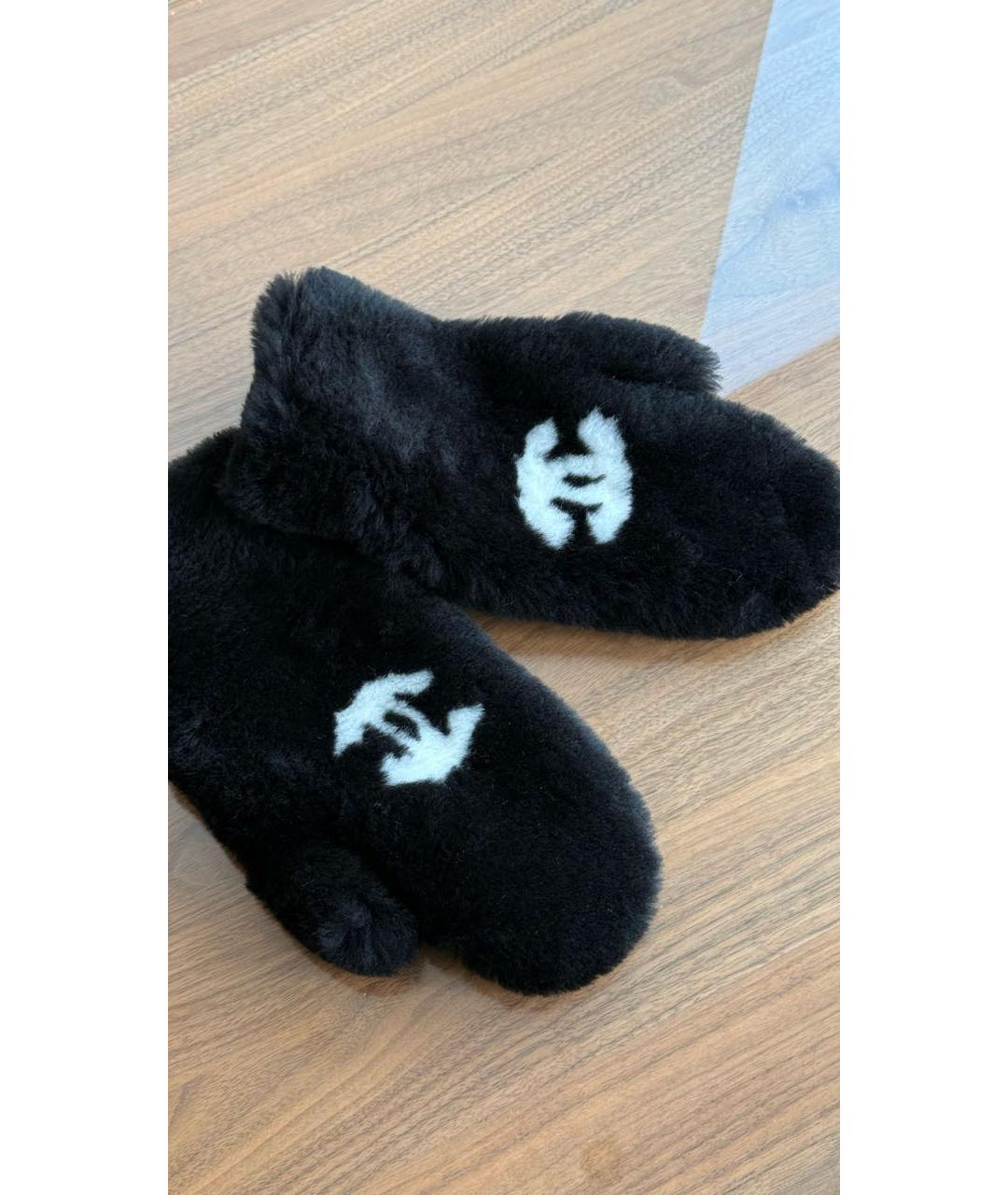 CHANEL Черные варежки, фото 2