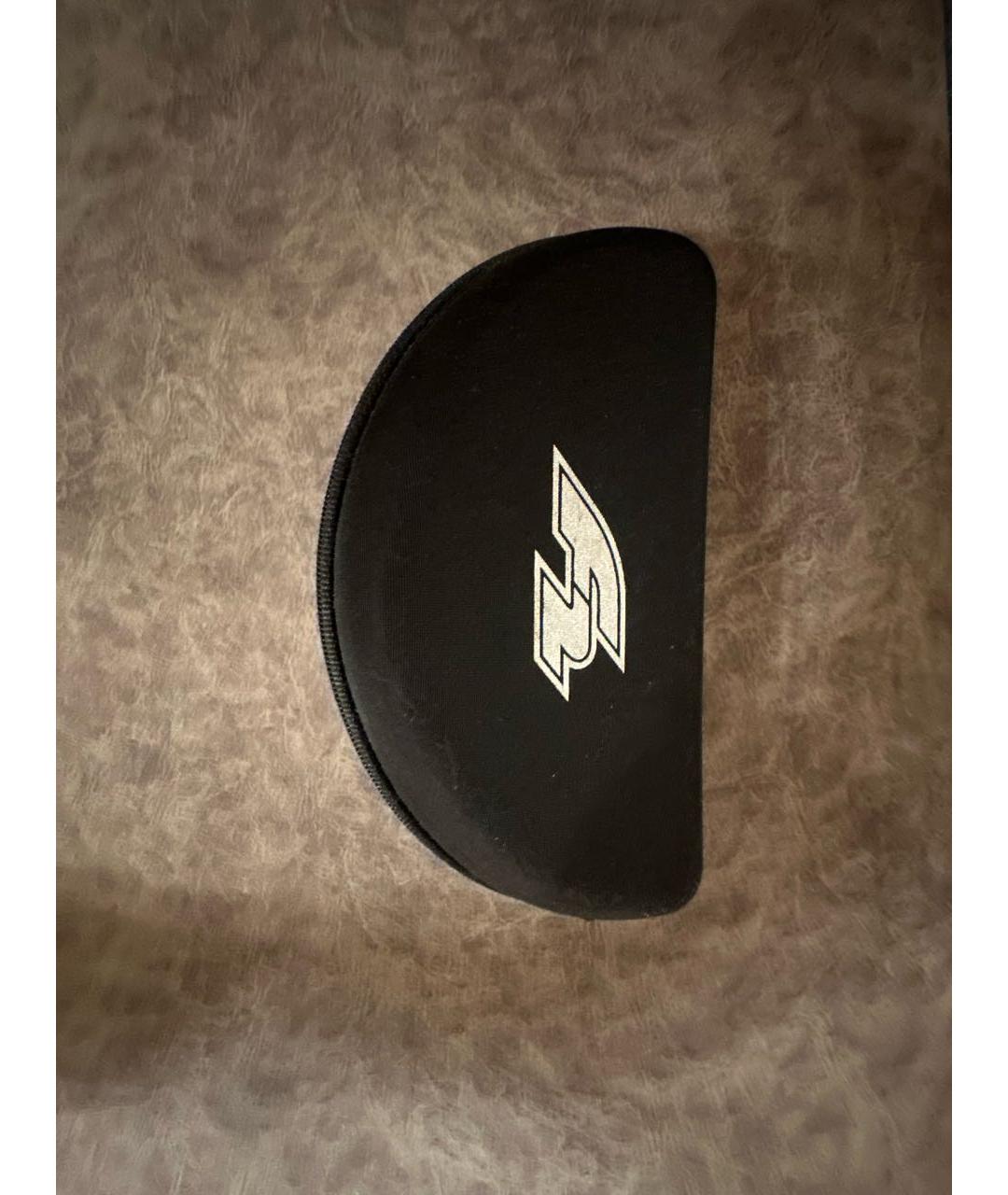 FRED Черные пластиковые солнцезащитные очки, фото 4