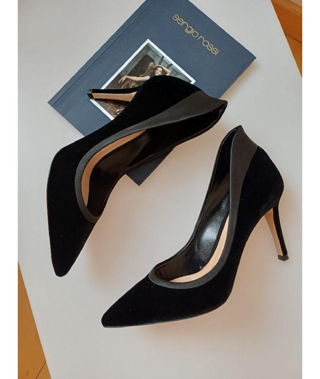 GIANVITO ROSSI Черные бархатные туфли, фото 5