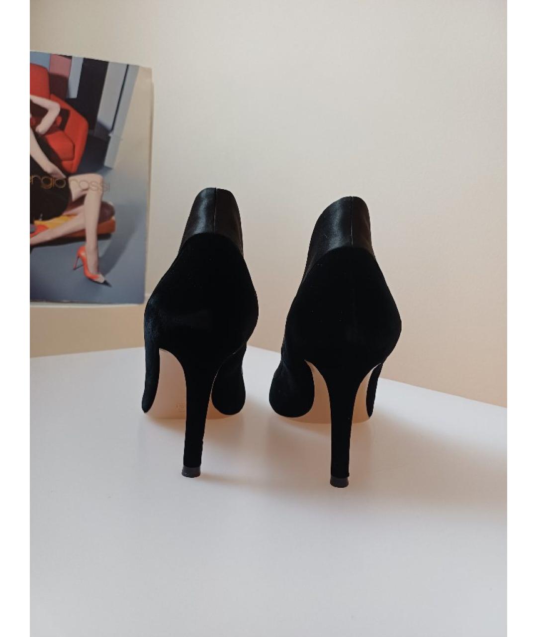 GIANVITO ROSSI Черные бархатные туфли, фото 7