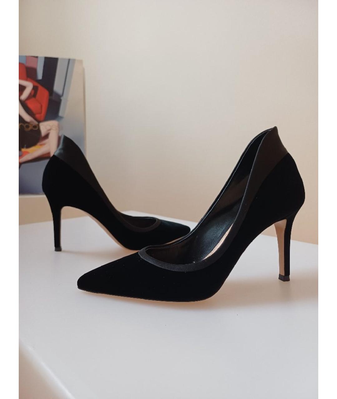 GIANVITO ROSSI Черные бархатные туфли, фото 8