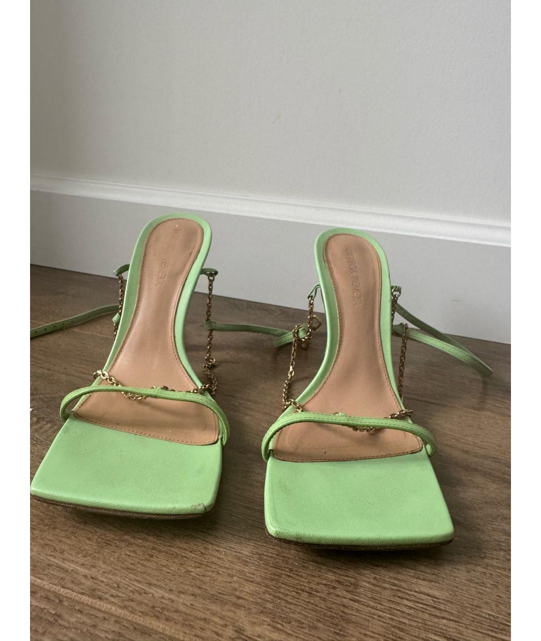BOTTEGA VENETA Салатовые кожаные босоножки, фото 8