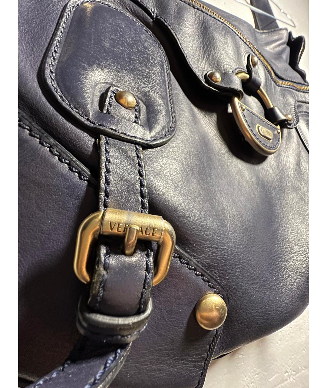 VERSACE Темно-синяя кожаная сумка через плечо, фото 5