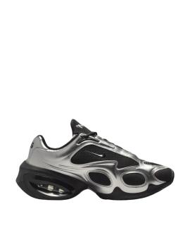 NIKE Кроссовки