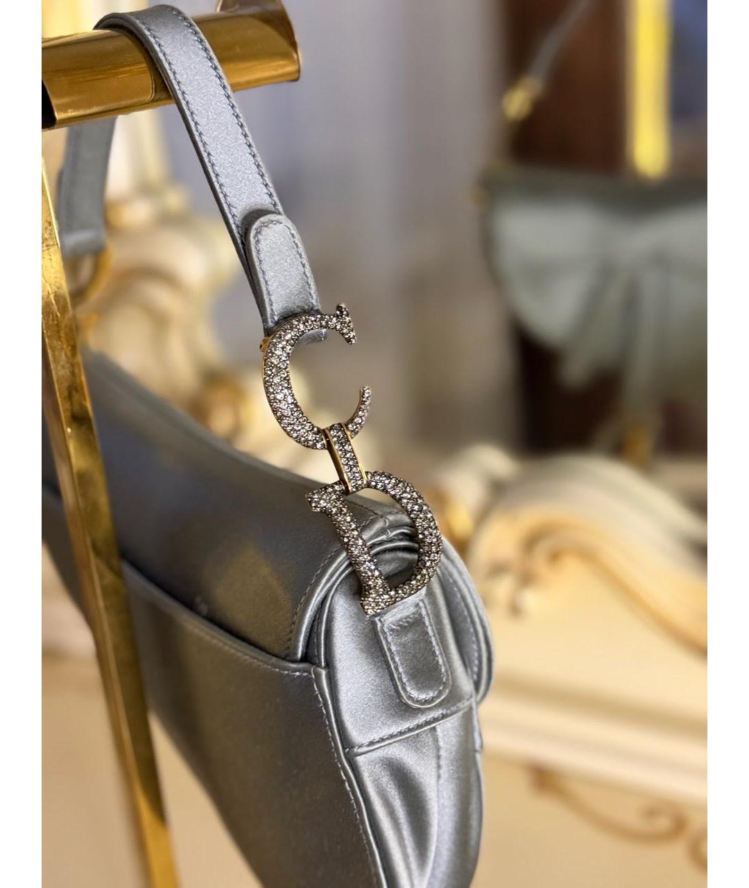 CHRISTIAN DIOR Серебряная шелковая сумка с короткими ручками, фото 3