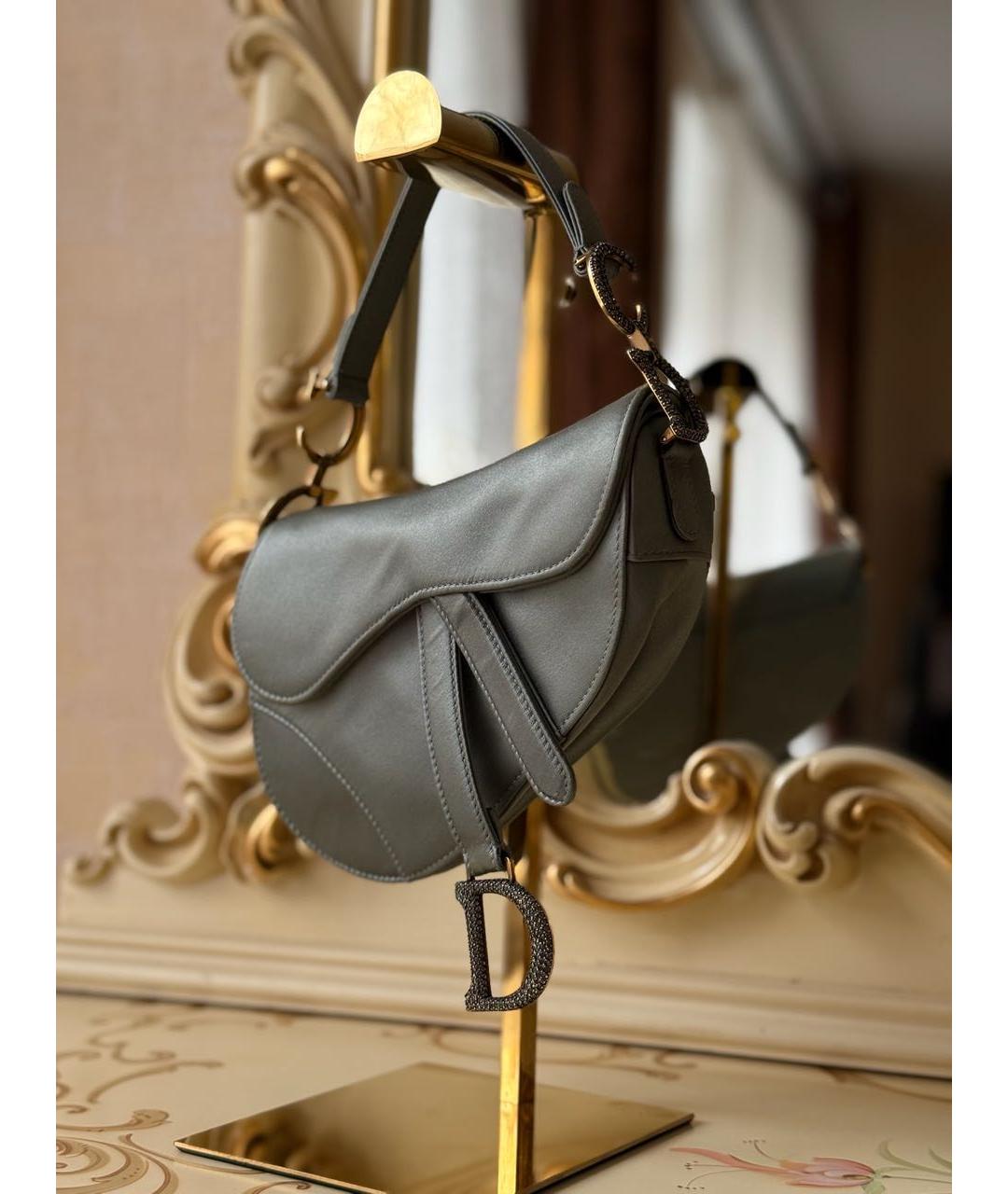 CHRISTIAN DIOR Серебряная шелковая сумка с короткими ручками, фото 2