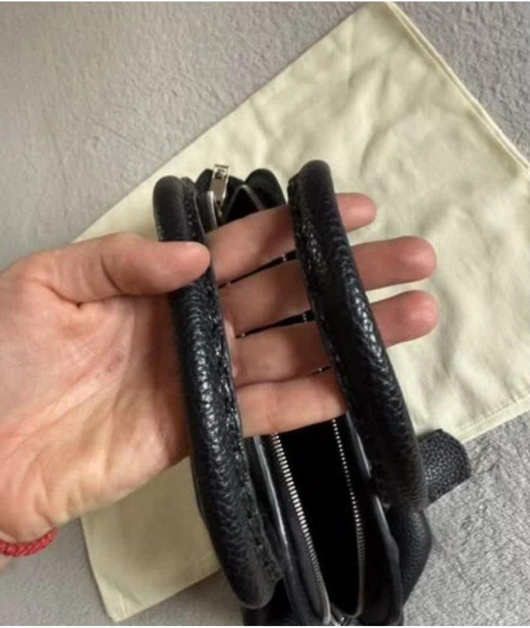 FENDI Черная кожаная сумка с короткими ручками, фото 9