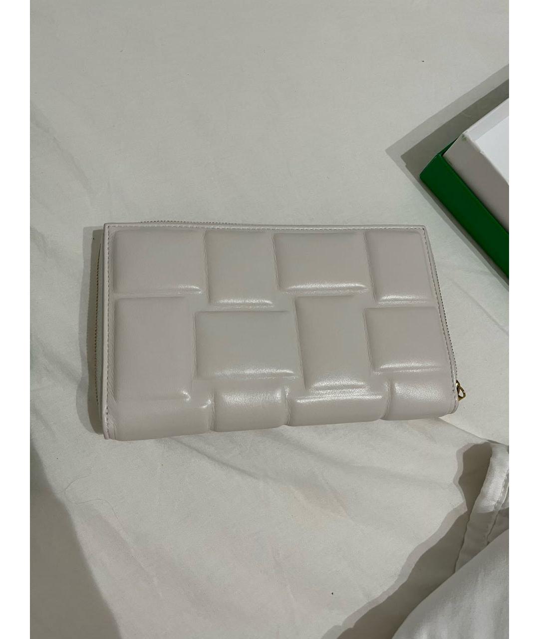 BOTTEGA VENETA Белый кожаный кошелек, фото 4