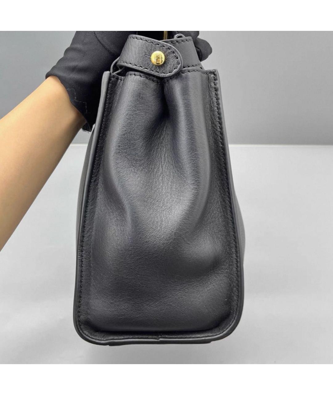 FENDI Черная кожаная сумка через плечо, фото 3