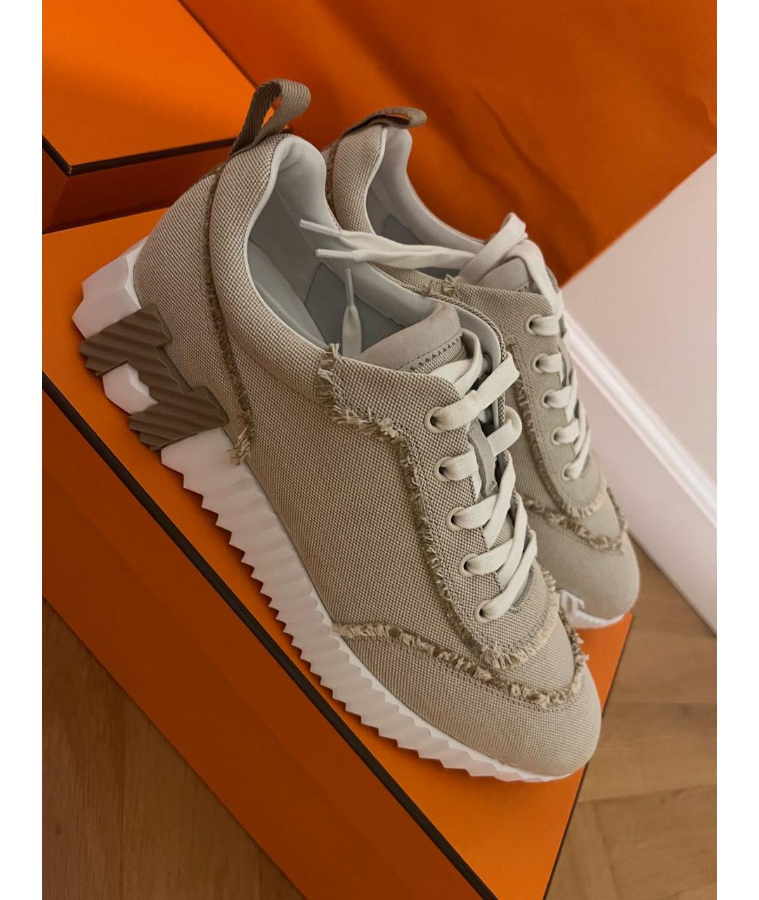 HERMES Бежевые текстильные кроссовки, фото 2