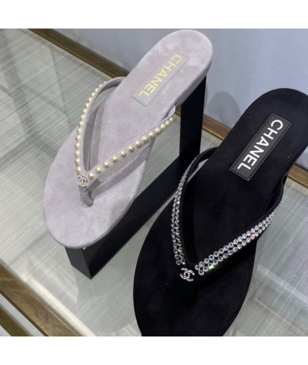CHANEL Серые замшевые шлепанцы, фото 2