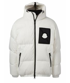 MONCLER Пуховик