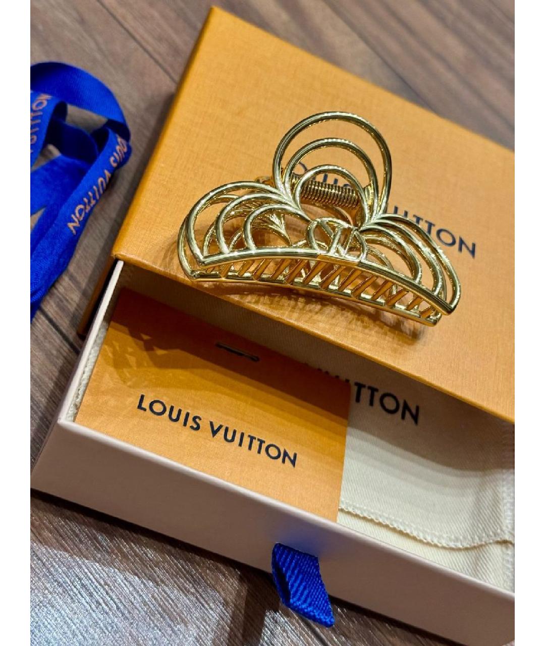 LOUIS VUITTON Золотая заколка, фото 4