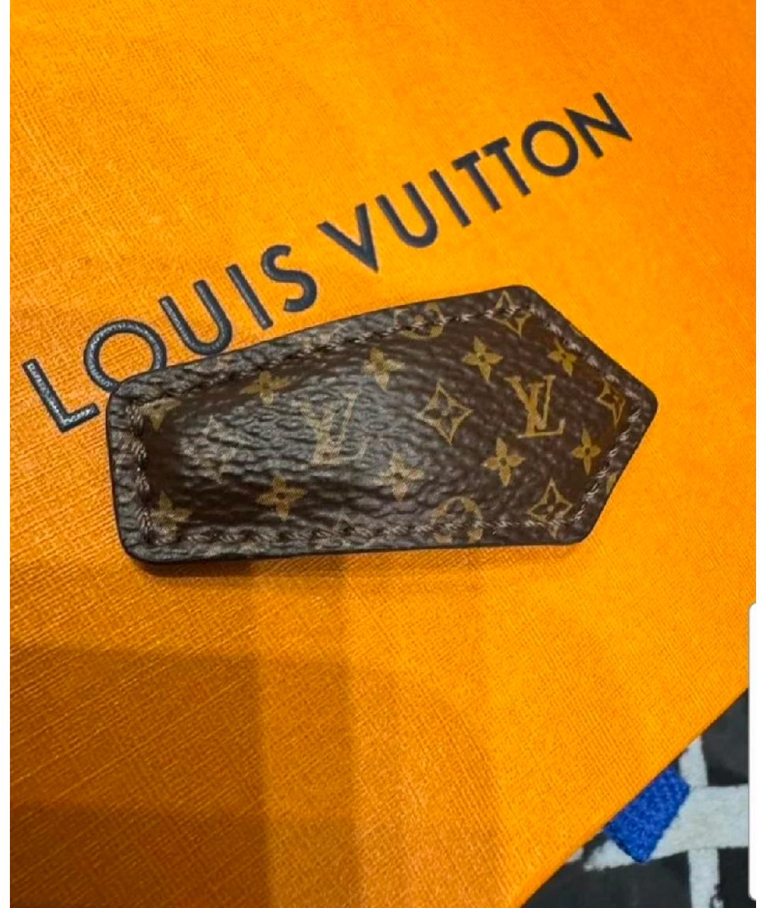 LOUIS VUITTON Коричневая заколка, фото 10