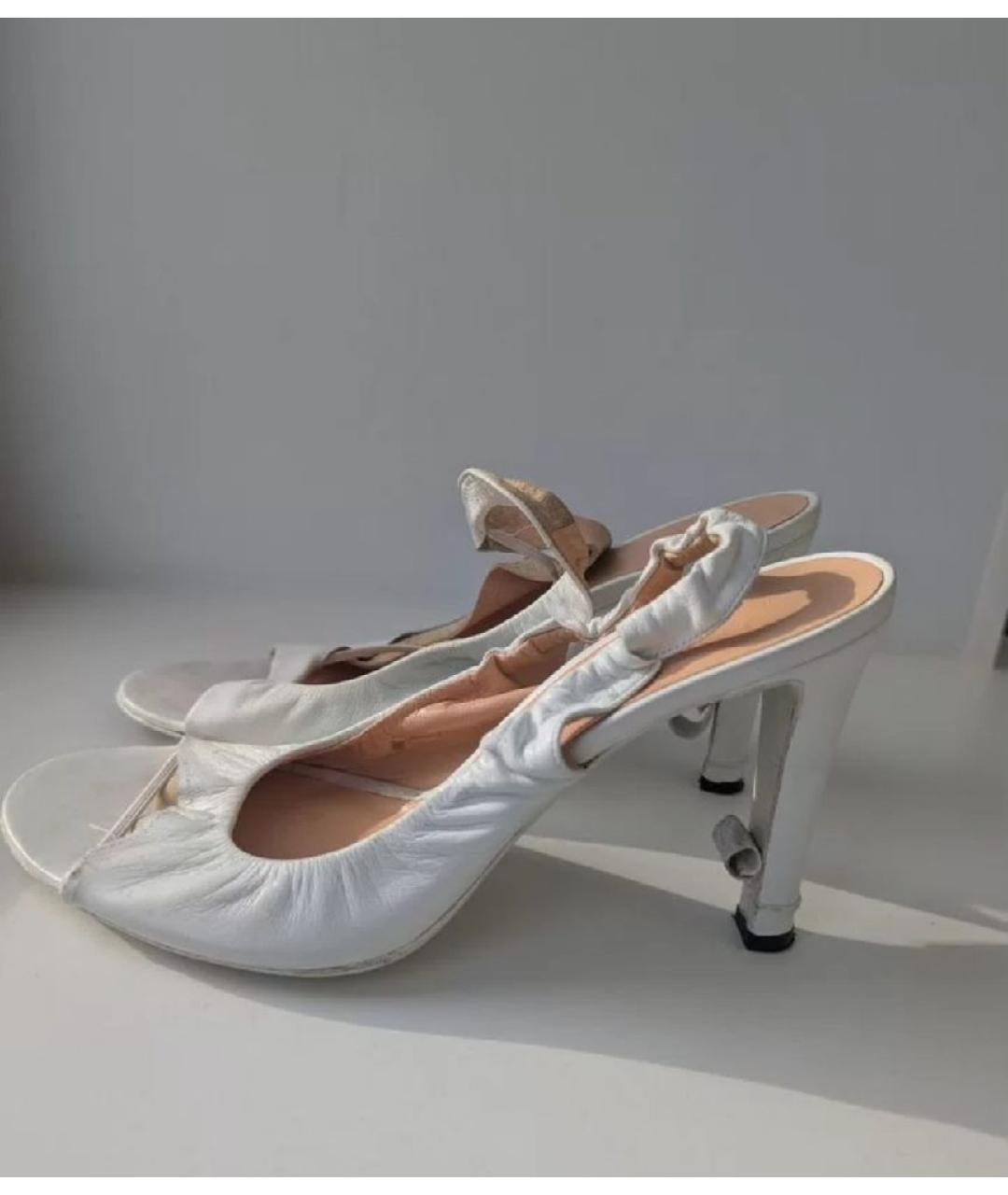 MAISON MARGIELA Белые кожаные босоножки, фото 4