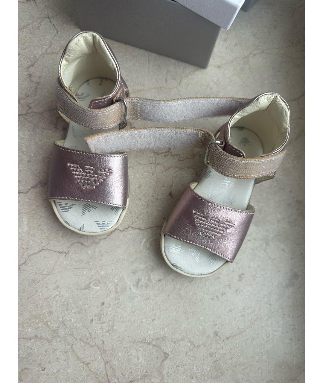 ARMANI JUNIOR Розовые кожаные сандалии и шлепанцы, фото 4