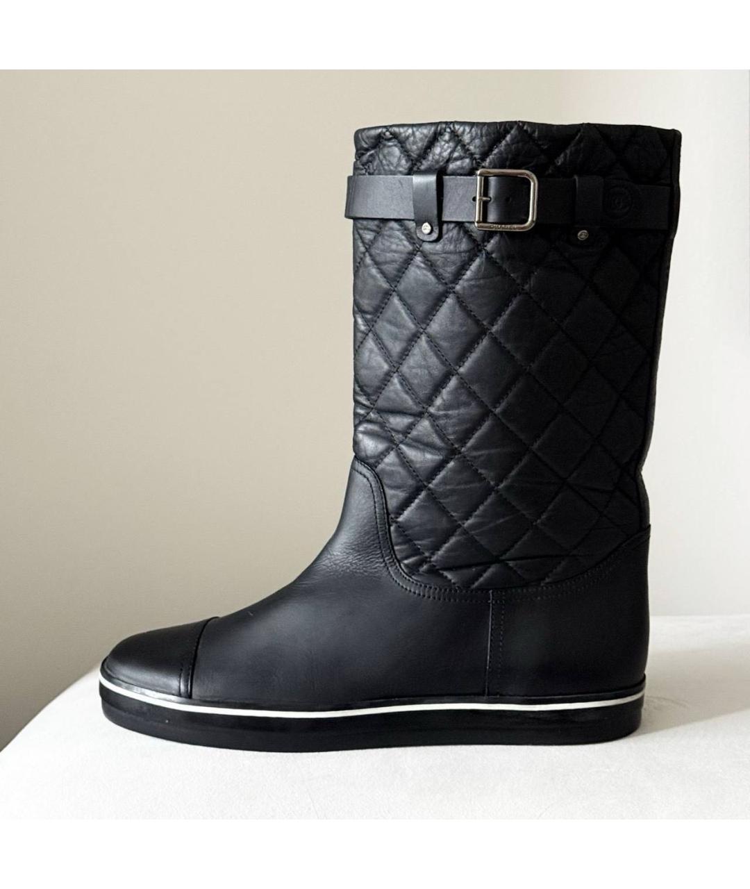 CHANEL Черные сапоги, фото 2