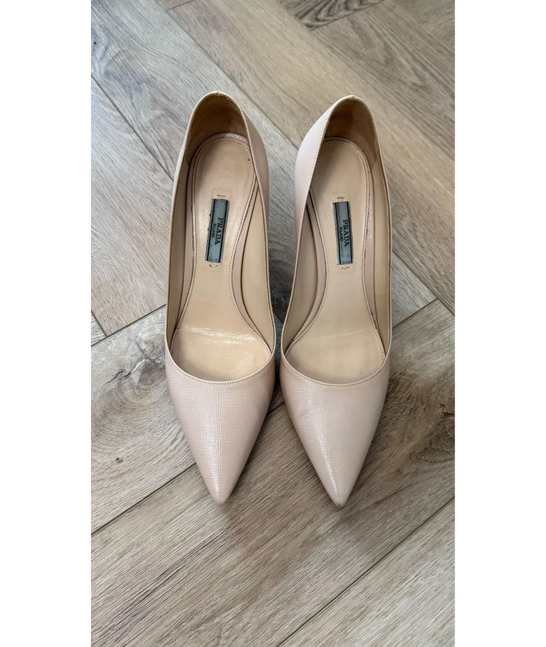 PRADA Бежевые кожаные туфли, фото 2