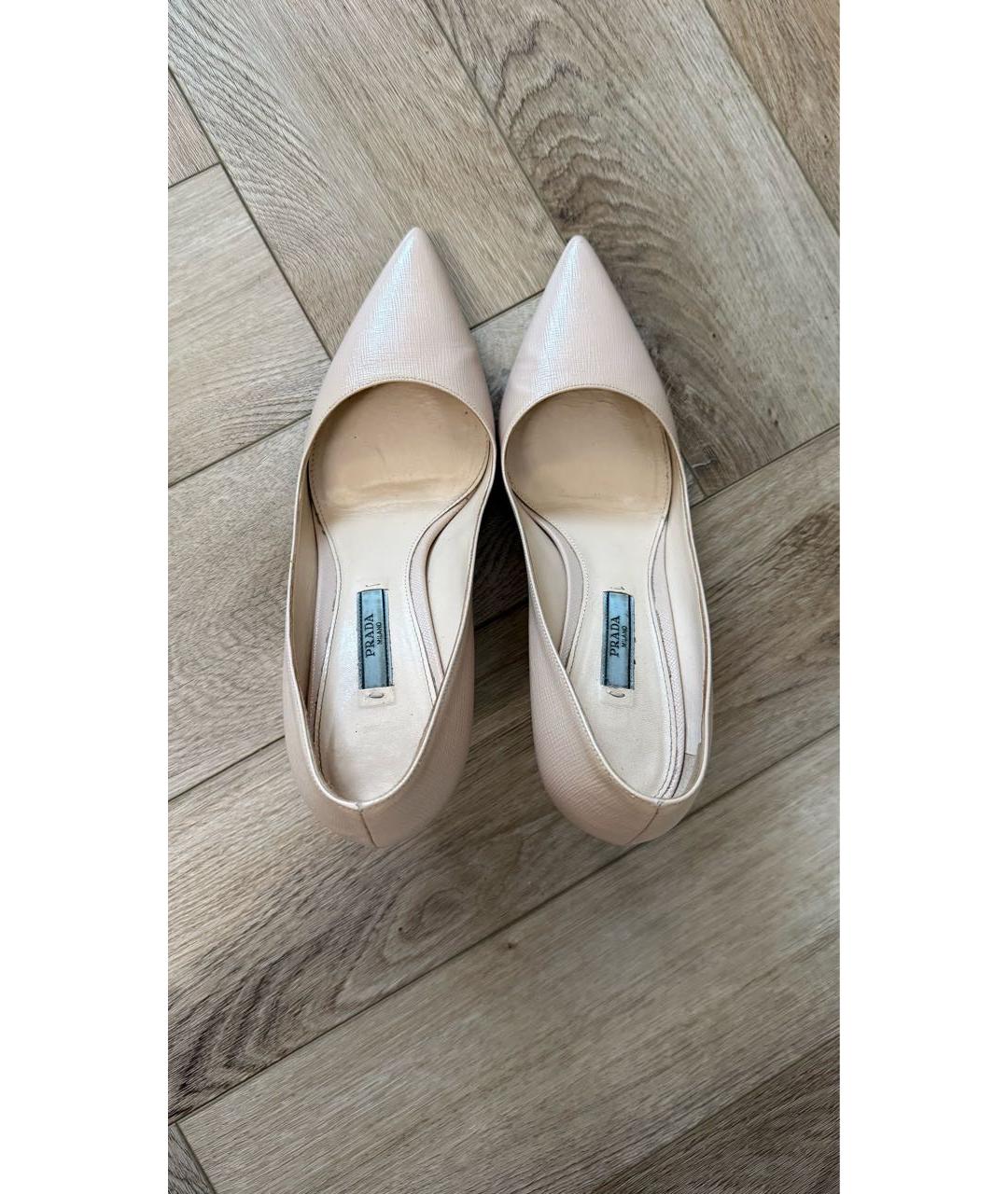 PRADA Бежевые кожаные туфли, фото 3