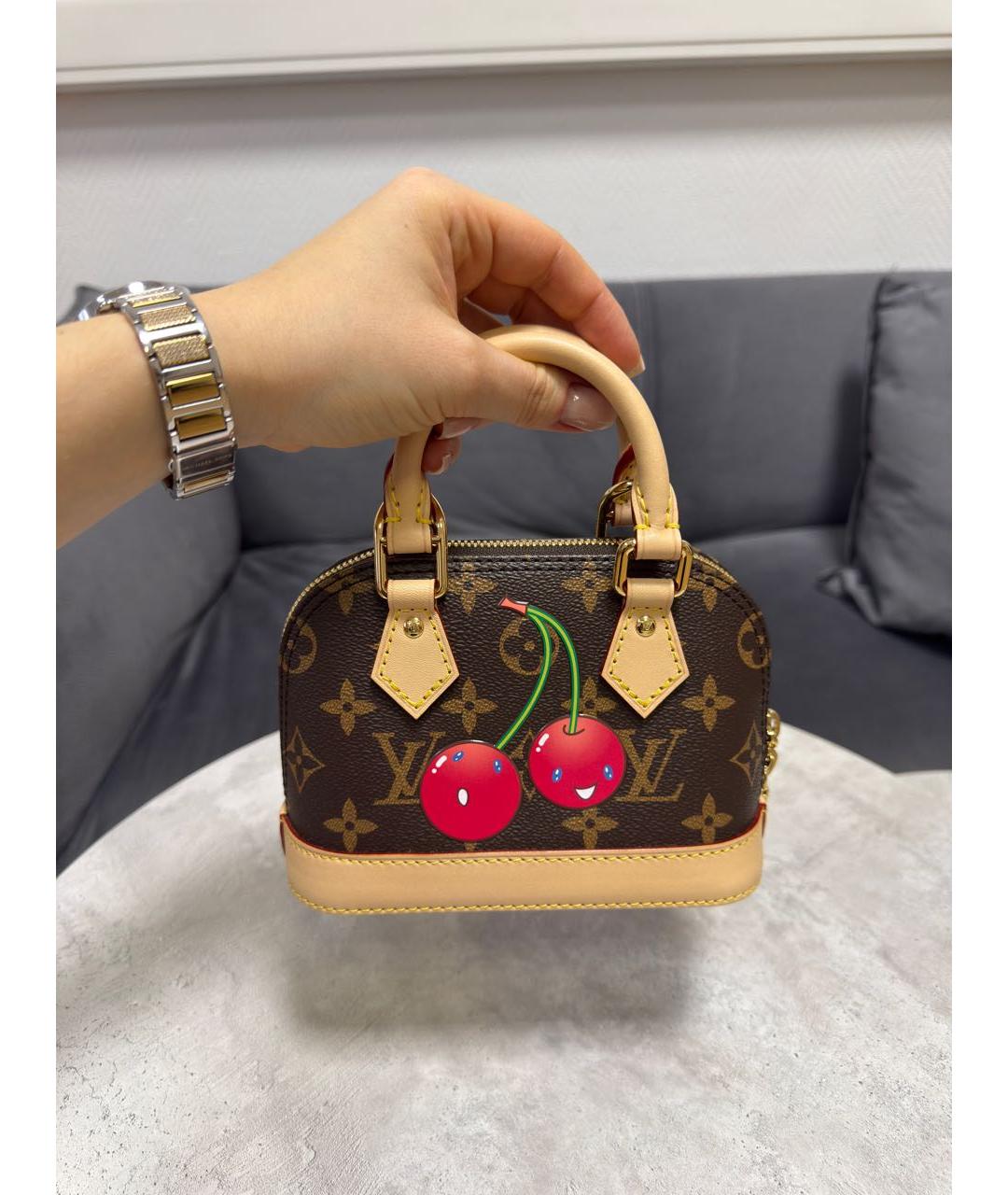 LOUIS VUITTON Коричневая кожаная сумка с короткими ручками, фото 5