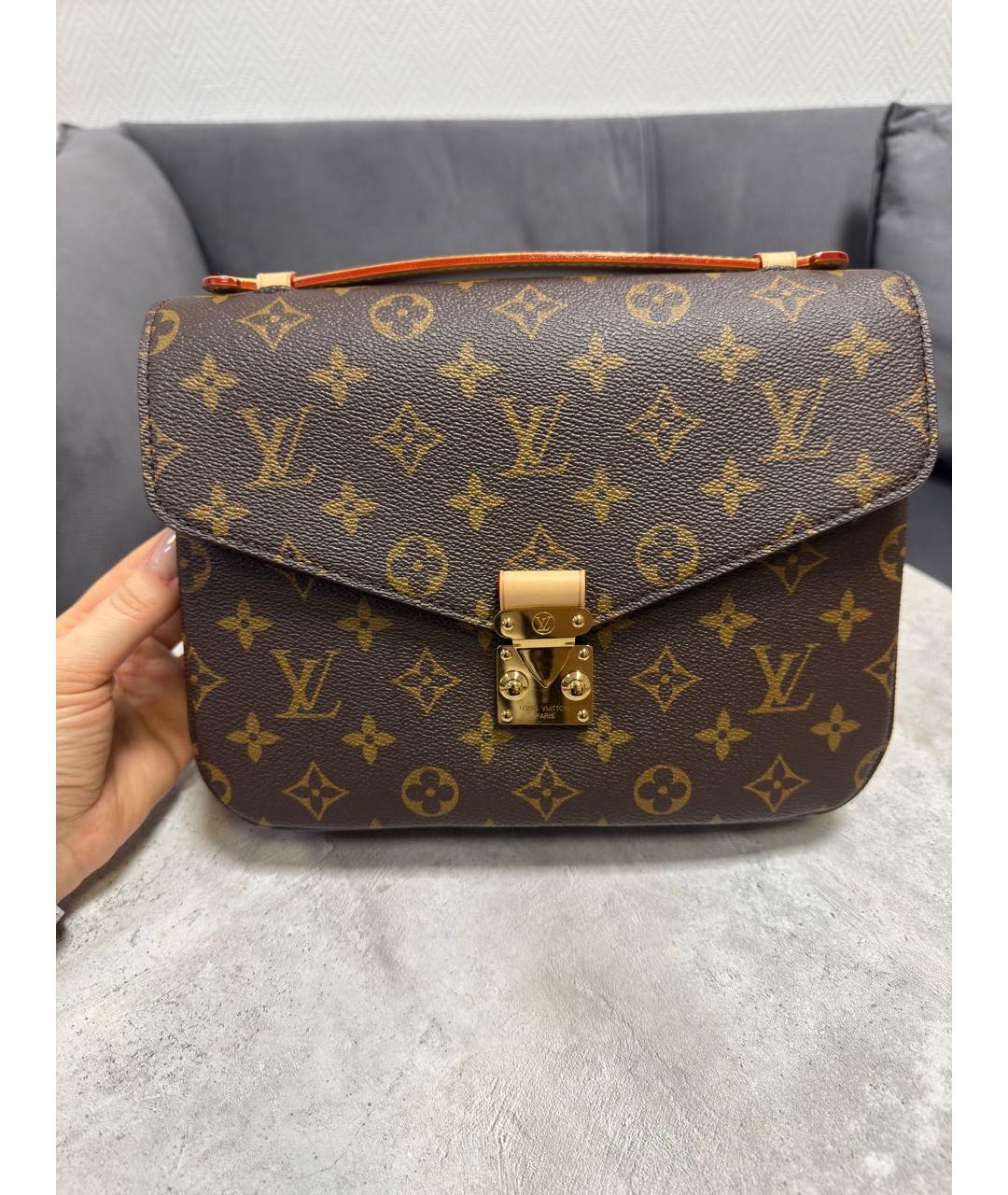 LOUIS VUITTON Коричневая сумка через плечо, фото 8
