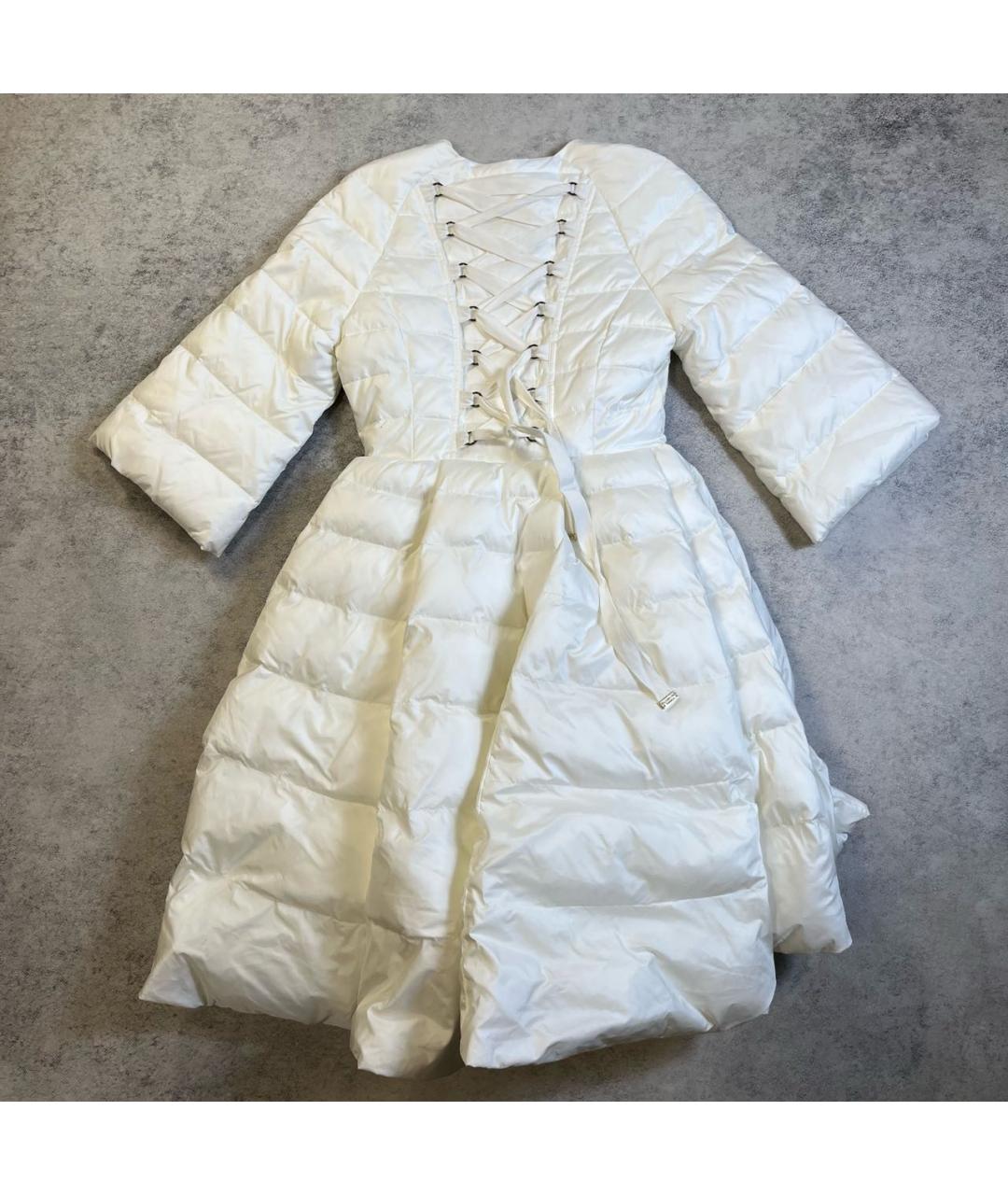 ELISABETTA FRANCHI Белый полиэстеровый пуховик, фото 2