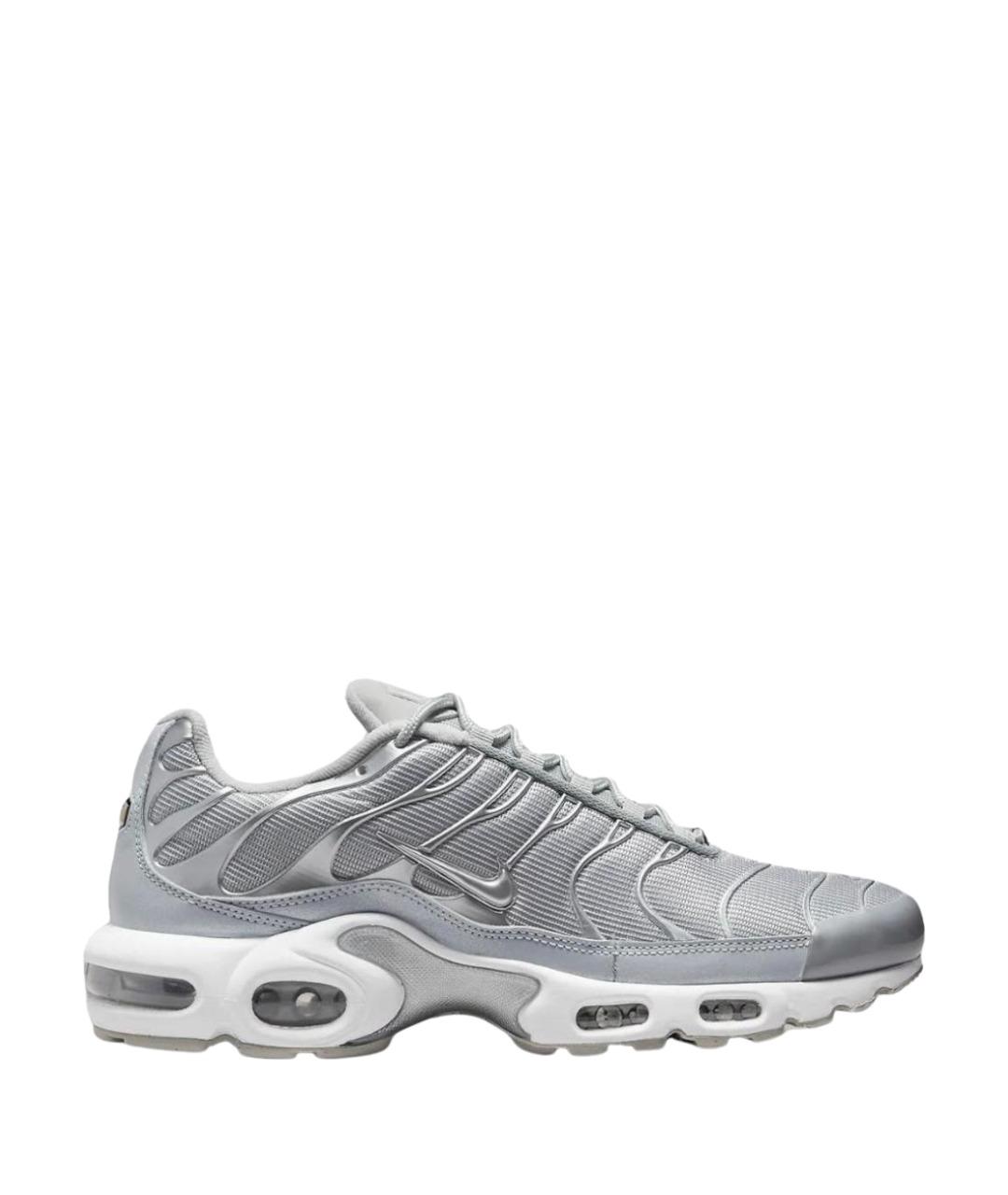 NIKE Серебряные синтетические низкие кроссовки / кеды, фото 1