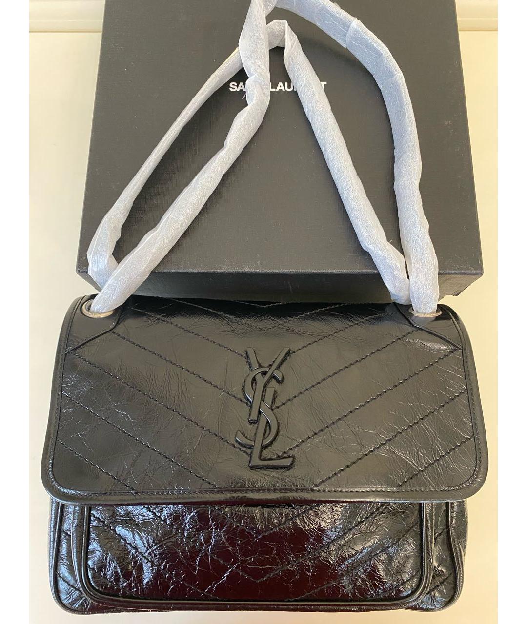 SAINT LAURENT Черная сумка через плечо из лакированной кожи, фото 5