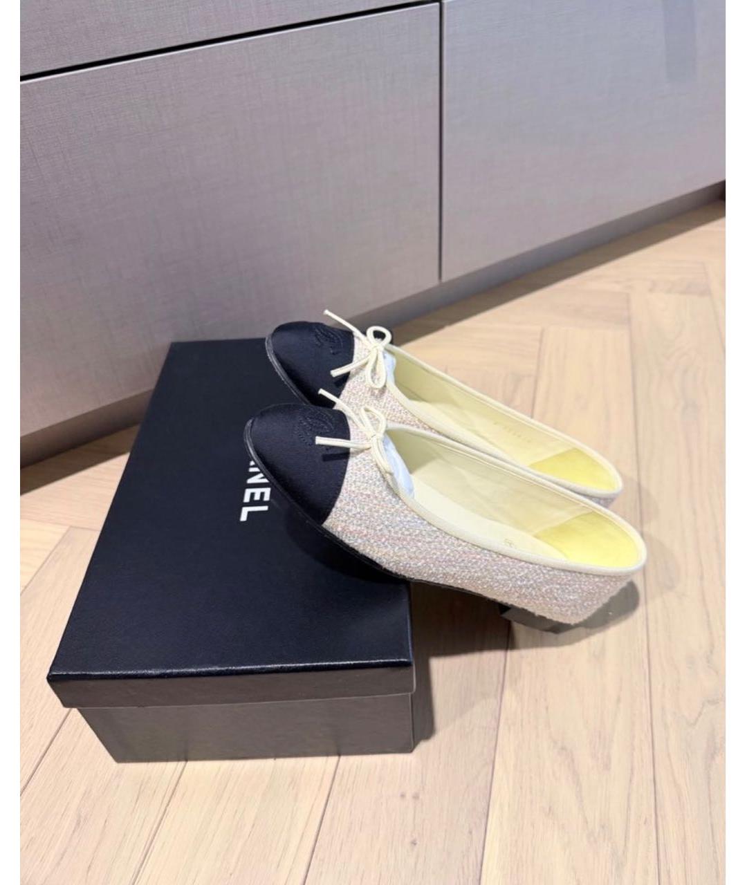 CHANEL Белые текстильные балетки, фото 3