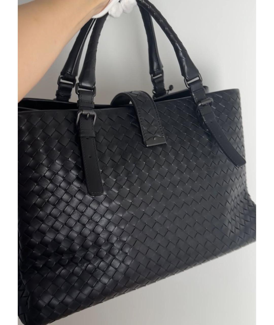 BOTTEGA VENETA Черная кожаная сумка с короткими ручками, фото 8