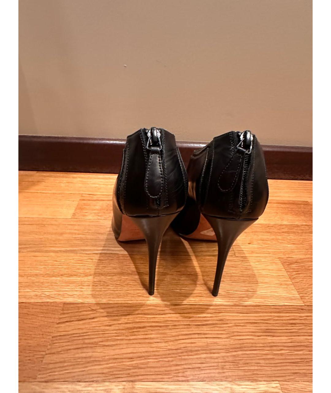 ALEXANDER MCQUEEN Черные кожаные ботильоны, фото 4