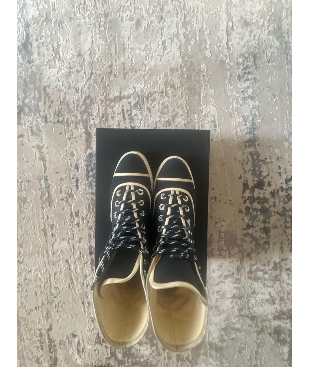 CHANEL Темно-синие текстильные кеды, фото 3